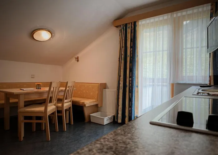 Apartment Chasa Monthani *