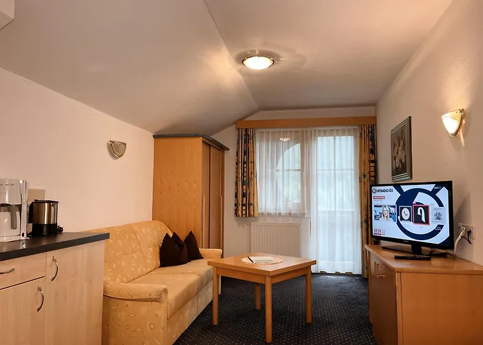 Chasa Monthani Apartment