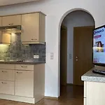 Chasa Monthani Apartament *