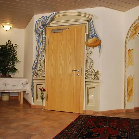 Apartment Chasa Monthani *