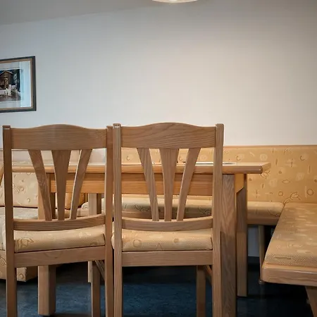 Appartamento Chasa Monthani