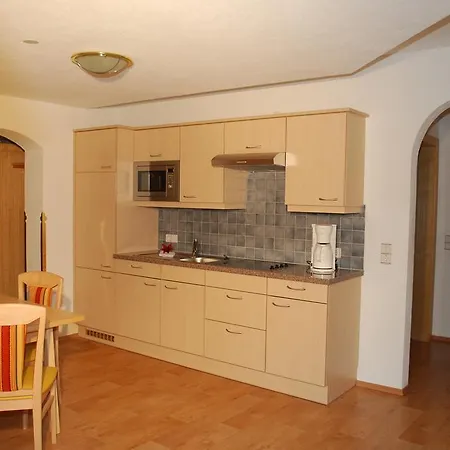 Chasa Monthani Apartment *