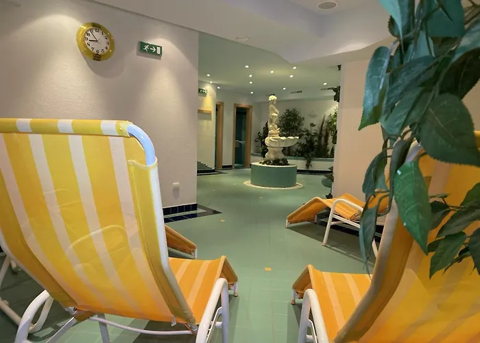 Chasa Monthani Apartment *