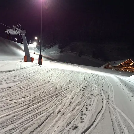 Chasa Monthani Lejlighed *