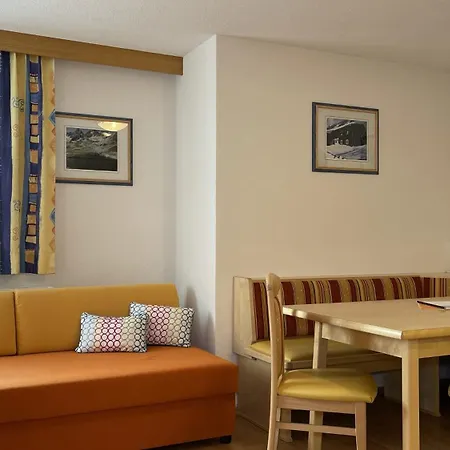 Apartman Chasa Monthani *